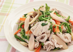 画像：漬け液で味が決まる！豚肉と野菜の岩下の新生姜炒め