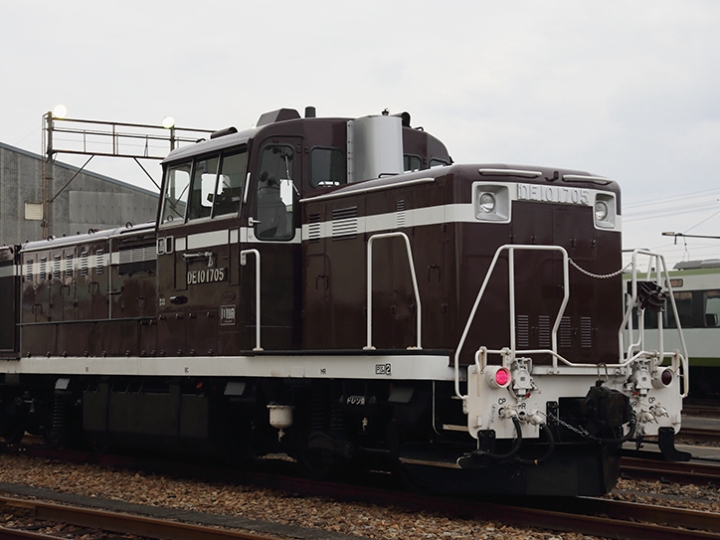 画像：JR東日本・ディーゼル機関車